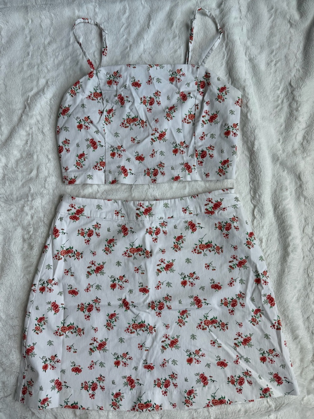 Forever 21 White Floral Two-Piece Skirt Set